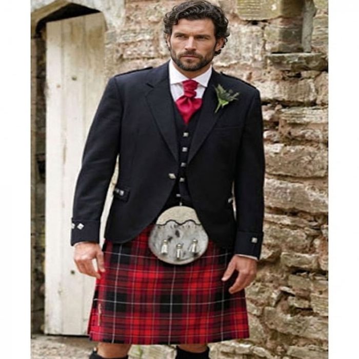 Deluxe Argyll Kilt Outfit
