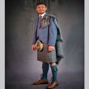 Lovat Blue Tweed Kilt Outfit
