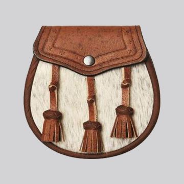 Semi Dress Natural Calfskin Khaki Classic Embossed Sporran