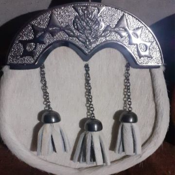 White Seal Skin 3 Tassels Full Dress Sporran 